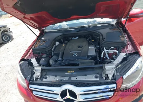 2016 Mercedes-Benz Glc 300 4Matic from USA, damaged, VIN WDC0G4KBXGF018198